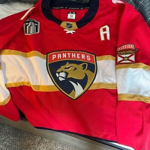tkachuk jersey
